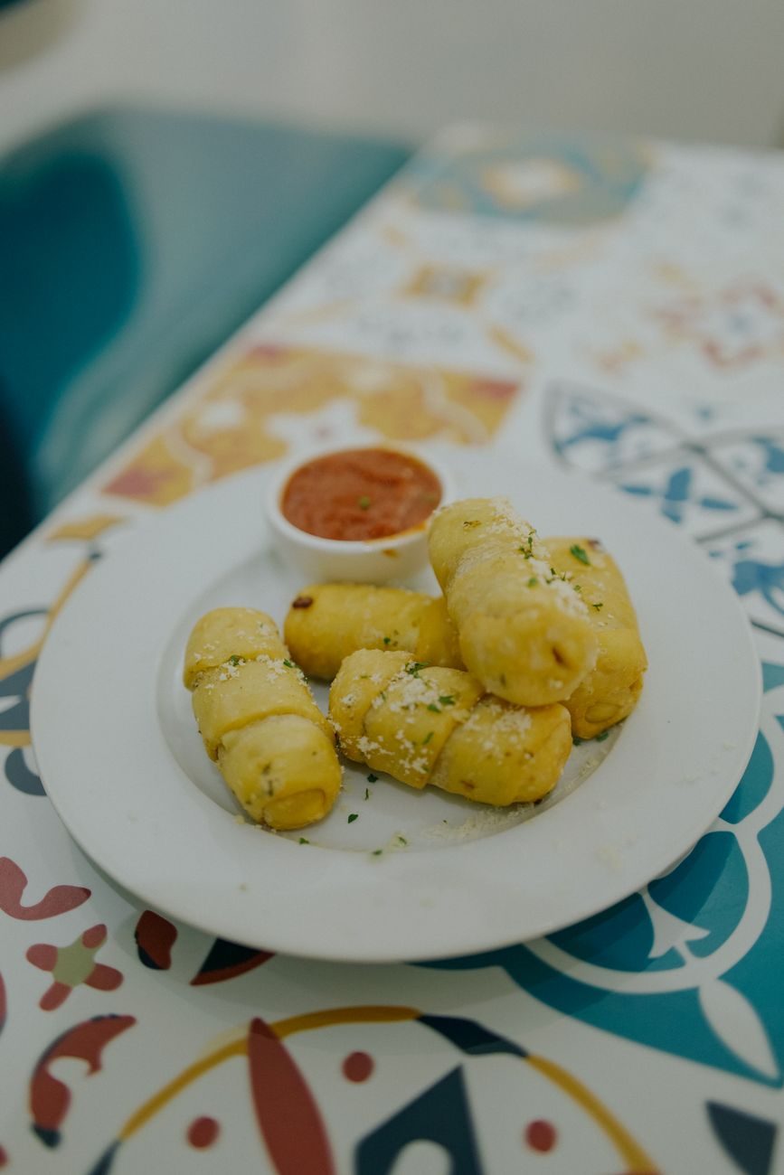 Cheesy Garlic Breadsticks